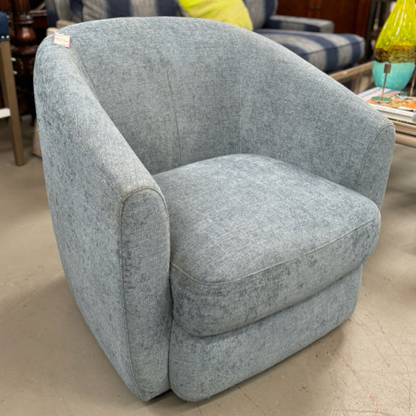 Lexington Dorset French Blue Swivel Chair 34x32x32.5