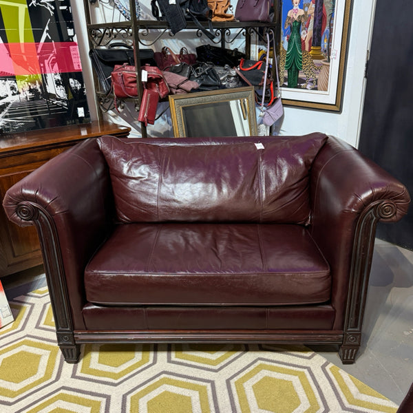 Bernhardt Leather Chair & Half W/Ottoman 59x37x35