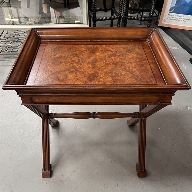 Thomasville Ernest Hemingway Butler's Table 32x25x33.5