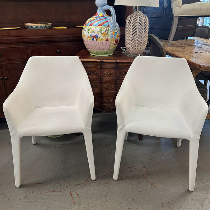 PAIR Bonaldo Tip Toe White Leather Arm Chairs 24x22.5x34