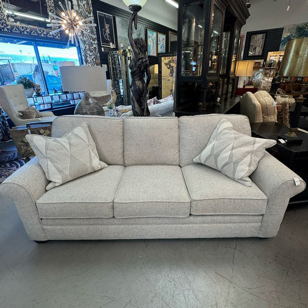 Havertys Sandy Sofa W/Guardsman Gold Plan 90x38x39 LIKE NEW!