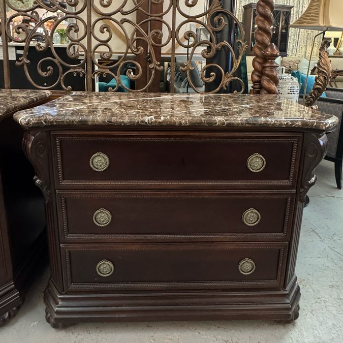 PAIR Bernhardt 3-Drw Nightstands W/Marble Tops 42x19.5x33