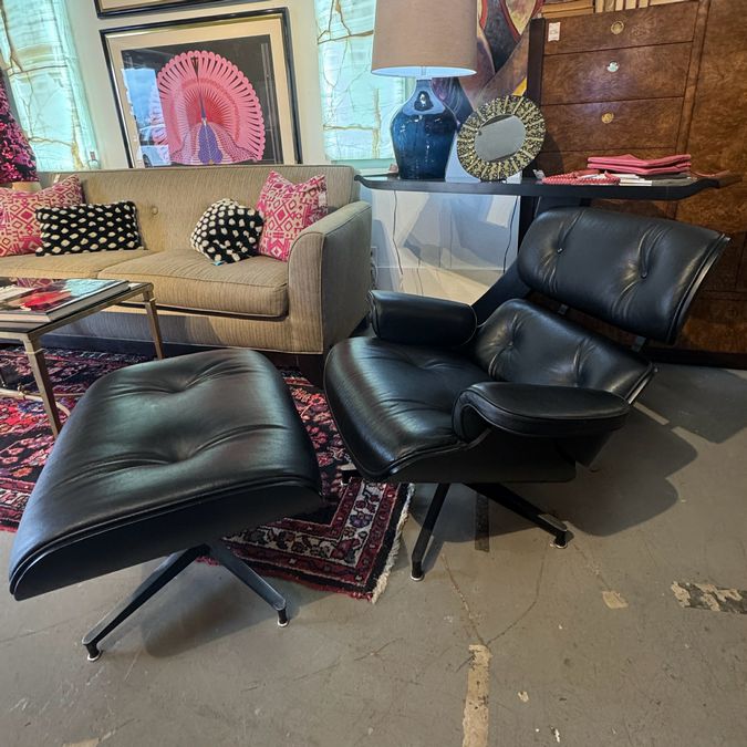 Eames Style Lounger Leather & Ebony Ash Chair & Ottoman 34x37x31