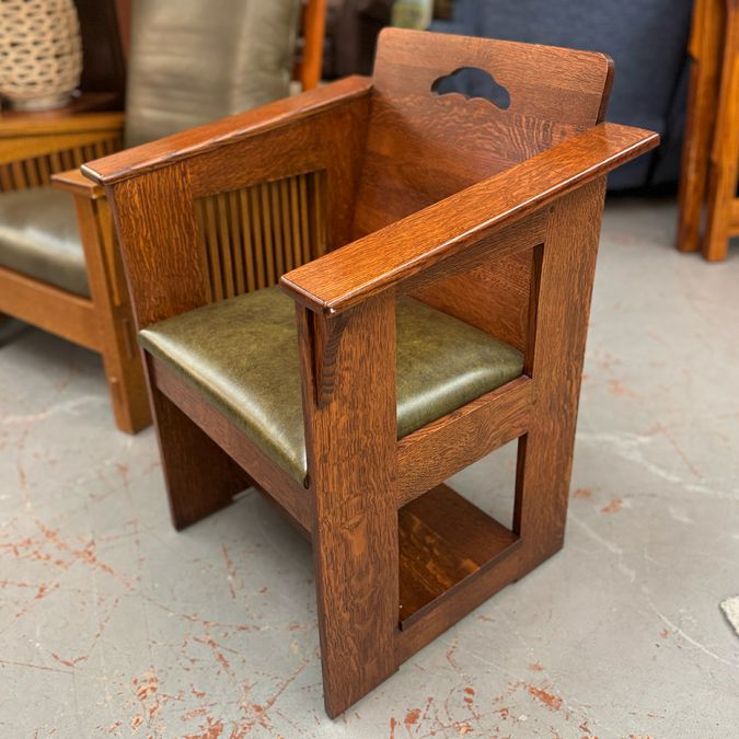 Antique Arts & Crafts Charles Limbert Cafe Chair 26x22x34