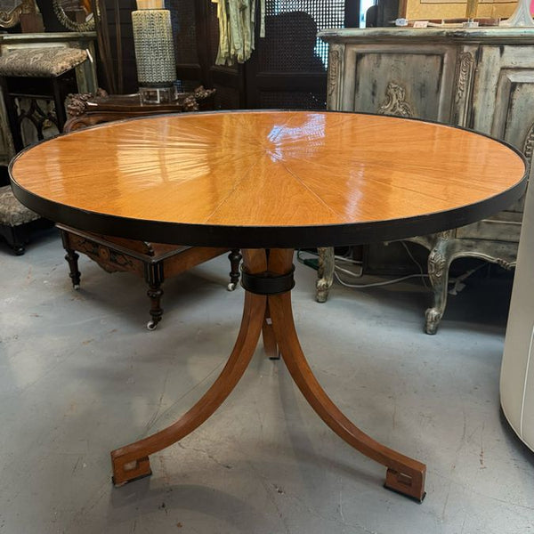 Dessin Fournir Osterly Dining/Entry/Game Table W/Greek Fret 40" Dia x 30"H