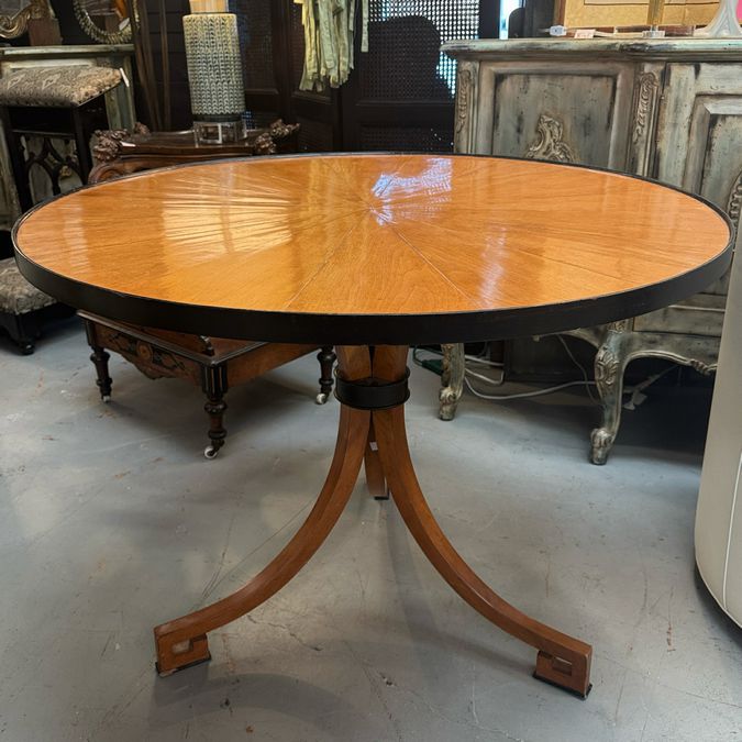 Dessin Fournir Osterly Dining/Entry/Game Table W/Greek Fret 40" Dia x 30"H