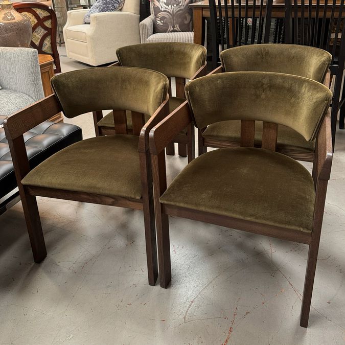 SET/4 Arhaus Rodin Vance Olive Arm Chairs 22x22x29.25