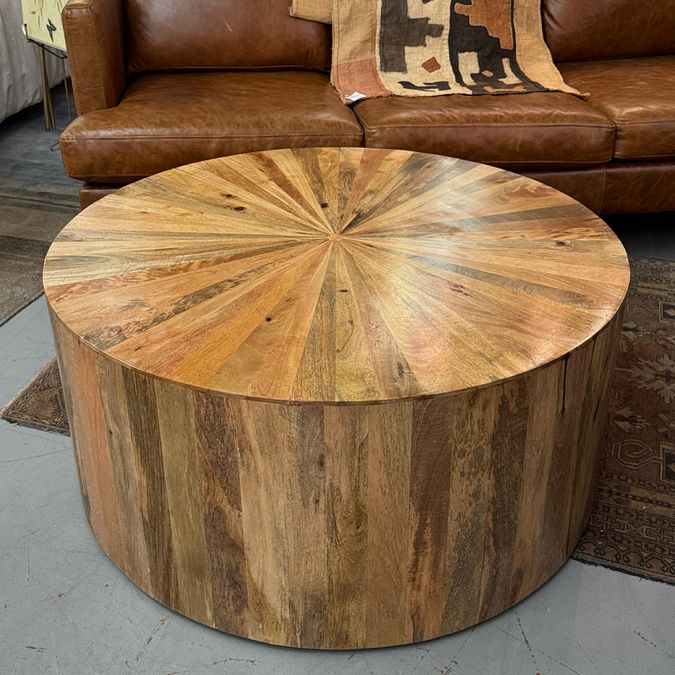 Havertys Cyrus Mango Wood Coffee Table on Casters 38Dx17.5H NEW