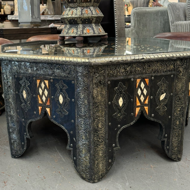 Moroccan Hookah Table W/6 Stools 50x50x20.5